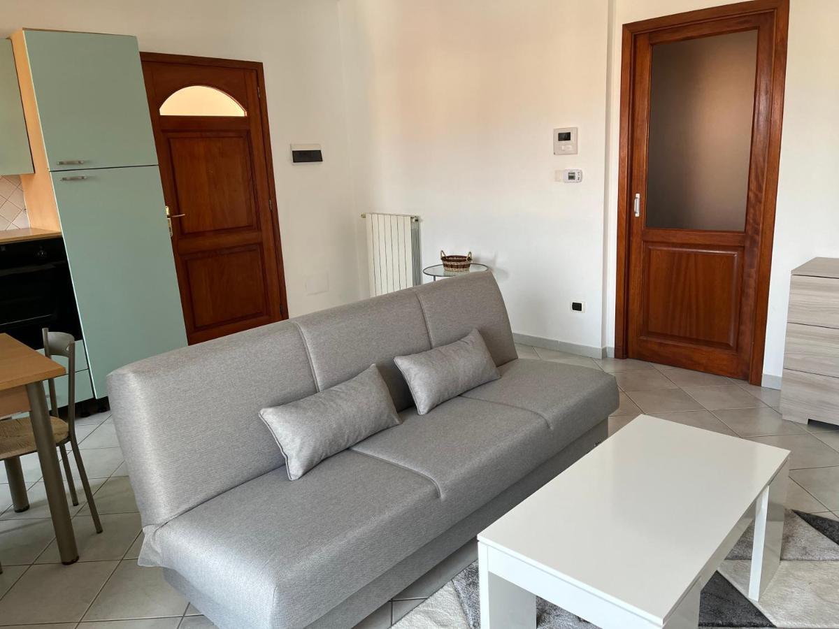 Ampio Bilocale Apartment *